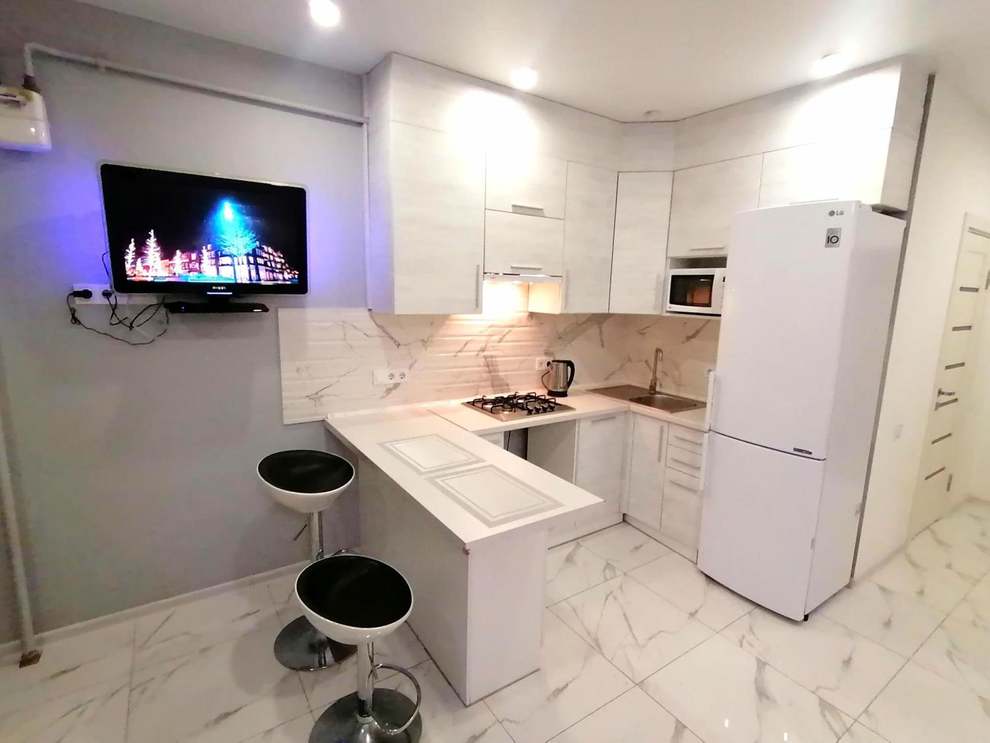 Ferienwohnung Новобудова Сам Центр Жк "Семицвіт" Lemberg Exterior foto